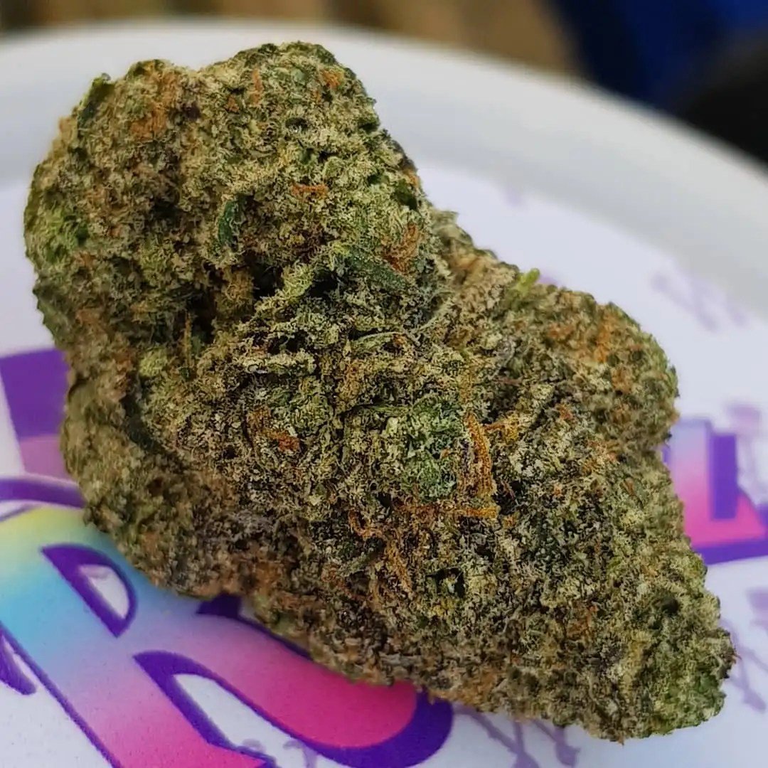 White Runtz Strain 1 White Runtz Strain